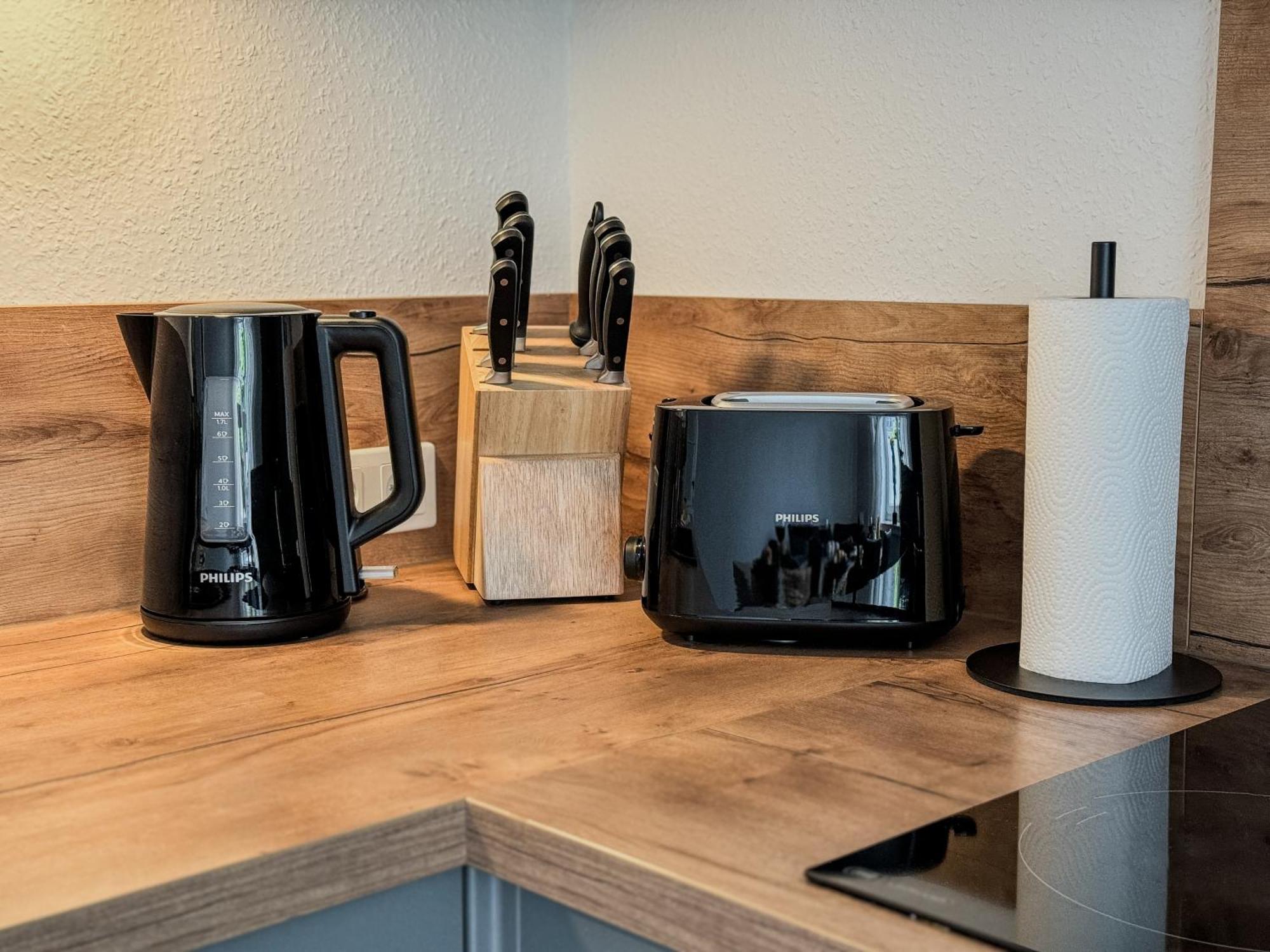 Homelystays Stilvolles Apartment An Der Kirche Lemfoerde Bagian luar foto